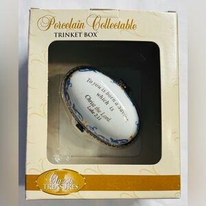 Porcelain Collectable Trinket Box Classic Treasures. New in Box